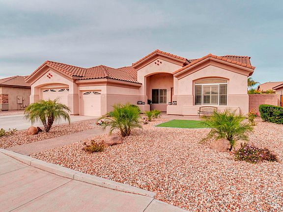 8634 W Mohawk Ln-3