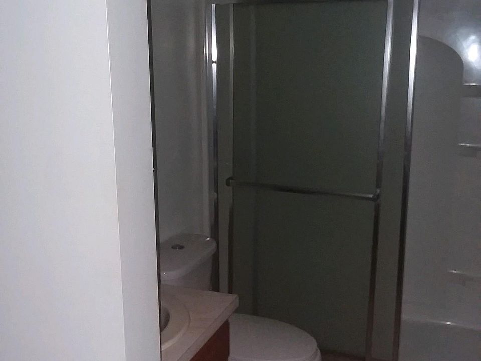 1st image of 1632 Hughes St APT 1