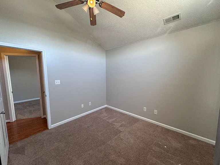 2212 Chasewater Rd — Photo 34
