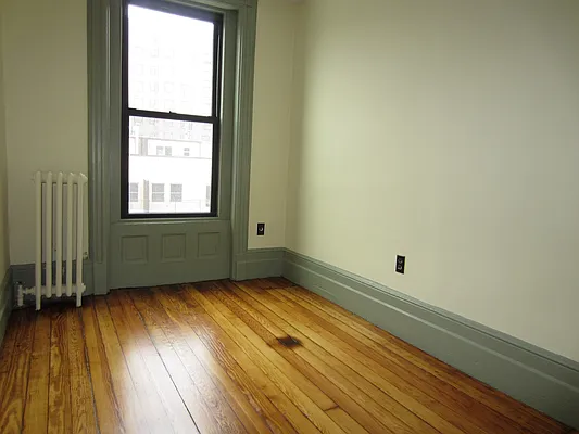 Rented by Aguayo & Huebener Brooklyn | media 9