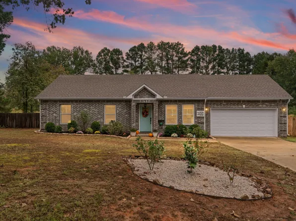 2430 S Kerr Rd, Lonoke, AR 72086