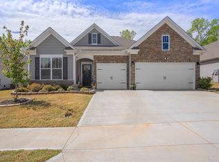 123 Yellow Fox Rd, Greer, SC 29650