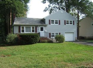 141 Willow Ave, North Plainfield, NJ 07063