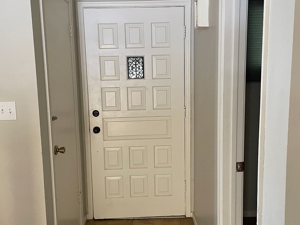 1st image of 4836 N 73rd St