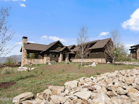4th image of 1075 N Oquirrh Mountain Dr