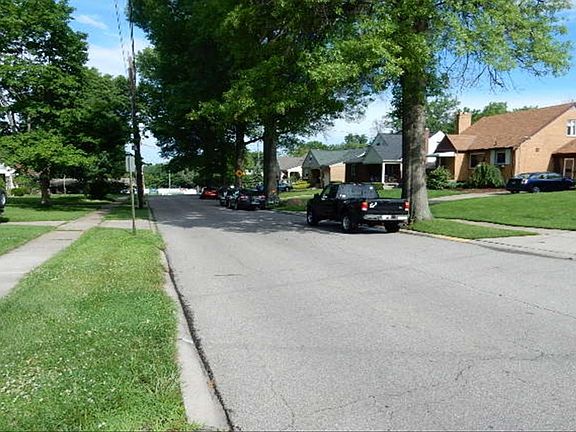 4th image of 3631 Whiteoak Dr