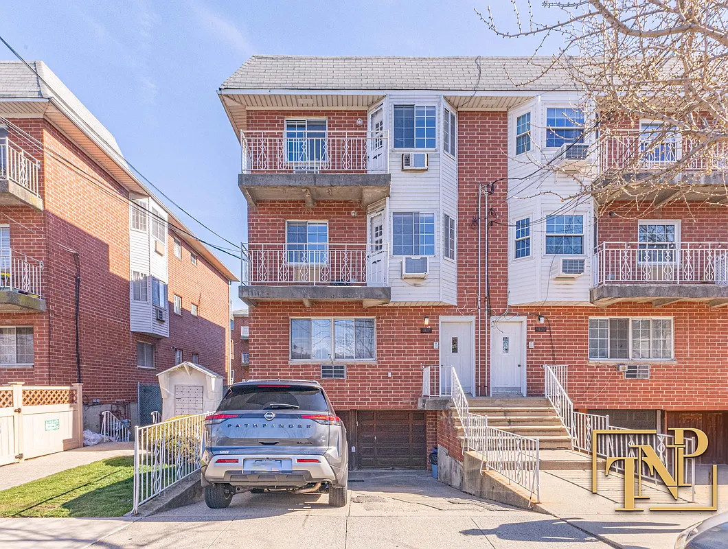 1117 East 72nd St Unit 13  