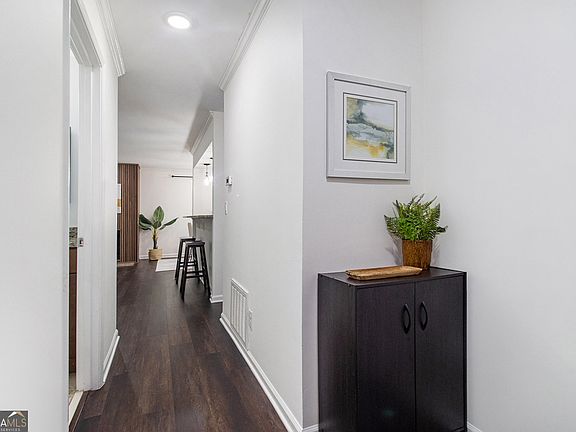 5th image of 1538 Chantilly Dr NE APT 234