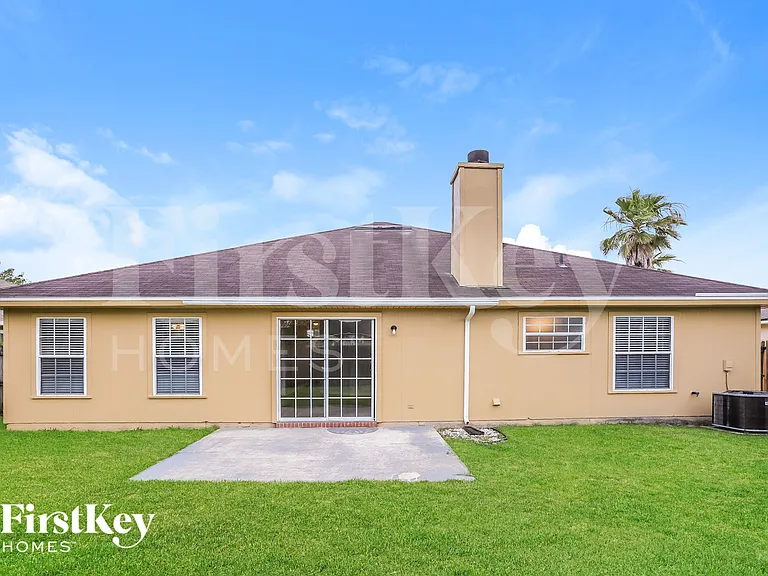 12759 Bentwater Dr — Photo 14