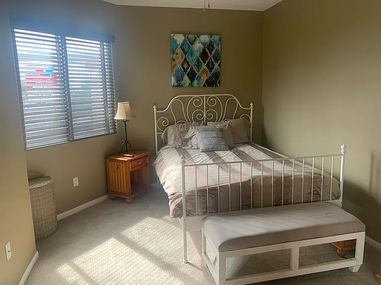 Guest Bedroom #1