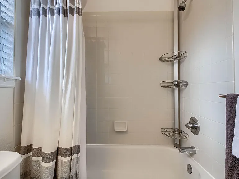 5462 Brooklawn Ln — Photo 39