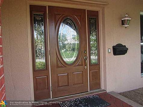 4th image of 8480 NW 24th Ct