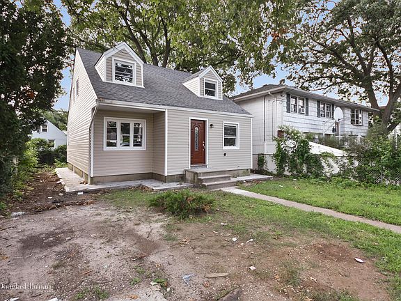 4th image of 1003 Cleveland St