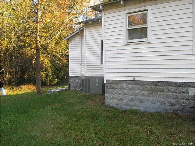 2nd image of 34 Bennie Rd