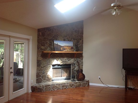 3rd image of 13635 Cardona Dr