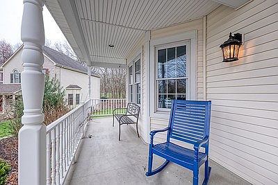 3rd image of 332 Deemers Dr