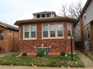 7931 S Oglesby Ave, Chicago, IL 60617
