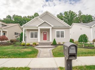 27 Vettura Ct, Malta, NY 12020