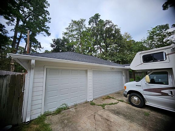 5th image of 7914 Twining Oaks Ln