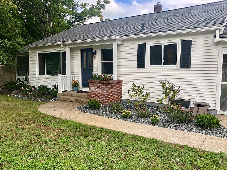 1st image of 597 Azalea Ave