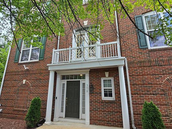 3rd image of 5019 Village Fountain Pl