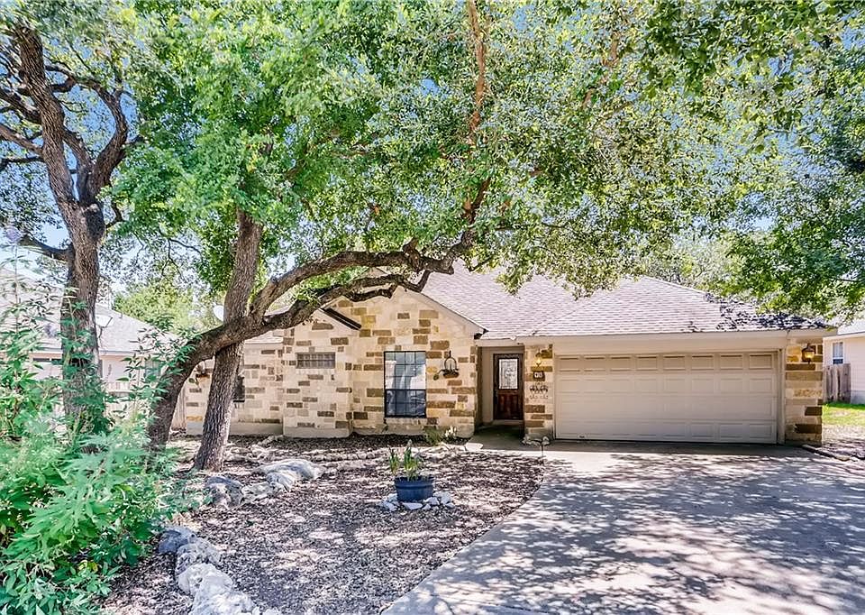 1st image of 14 Serenade Cir