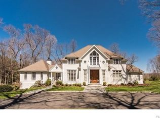 3 Mayflower Ln, Weston, CT 06883