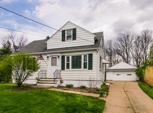 1095 Archer Rd, Bedford, OH 44146