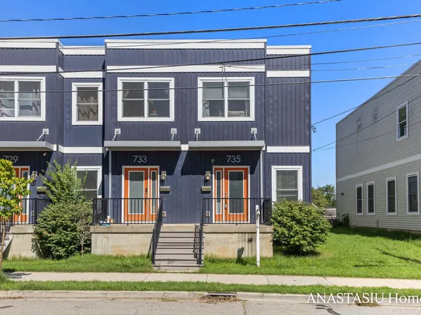 735 Bates St SE, Grand Rapids, MI 49503