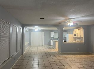 8044 Chestnut Barr Dr, Converse, TX 78109