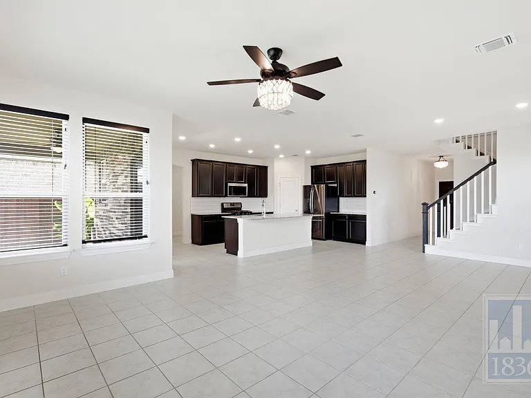 156 Grace Lilly Dr — Photo 5