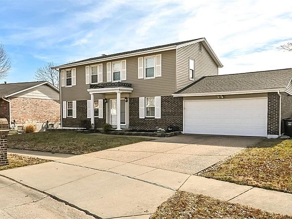3rd image of 2844 Windford Dr