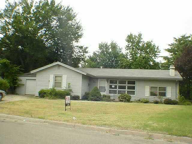 1st image of 313 Dellway St