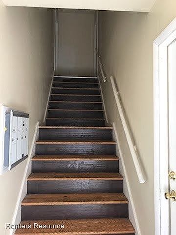 1st image of 4653 S 38th St APT 2