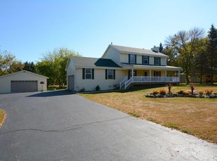 N5252 Golden Lake Park Rd, Oconomowoc, WI 53066