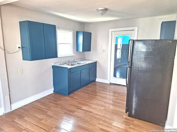 2nd image of 3538 EL PASO ST