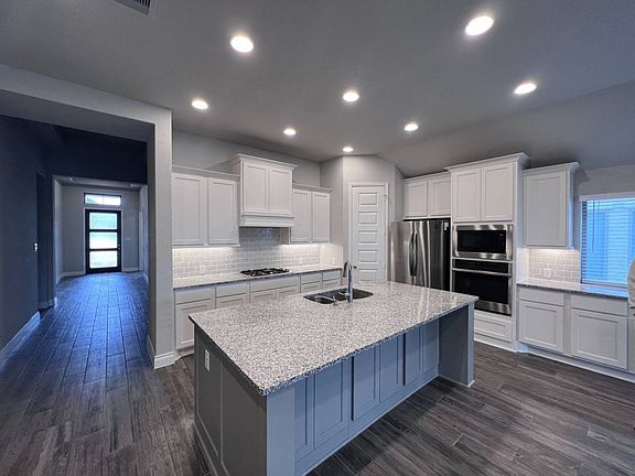 4th image of 535 Orchard Way