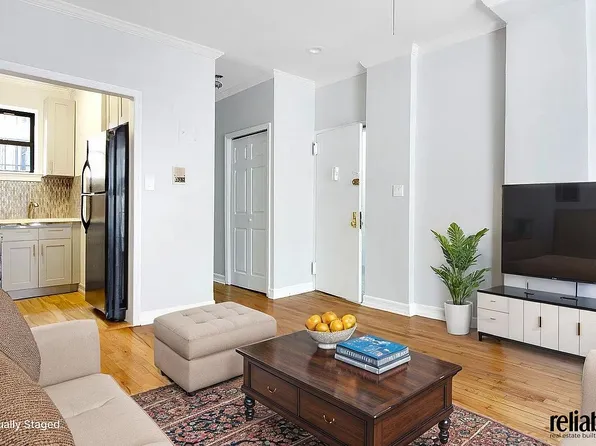 9 Argyle Rd APT 1A, Brooklyn, NY 11218