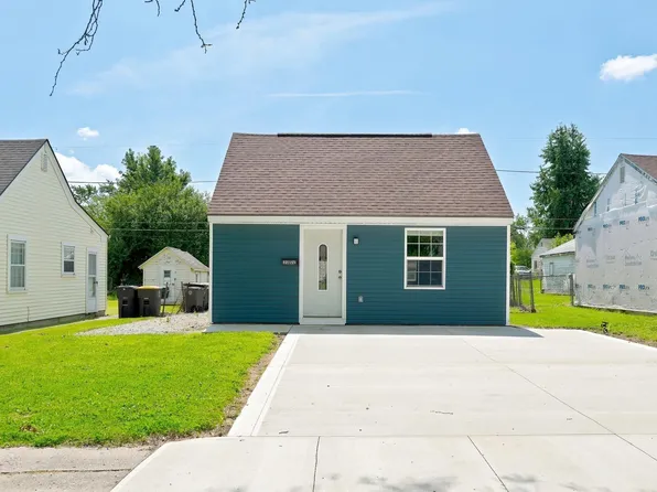 3302 Raymond St, Fort Wayne, IN 46803