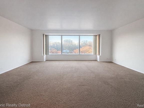 5th image of 1300 E Lafayette St APT 210