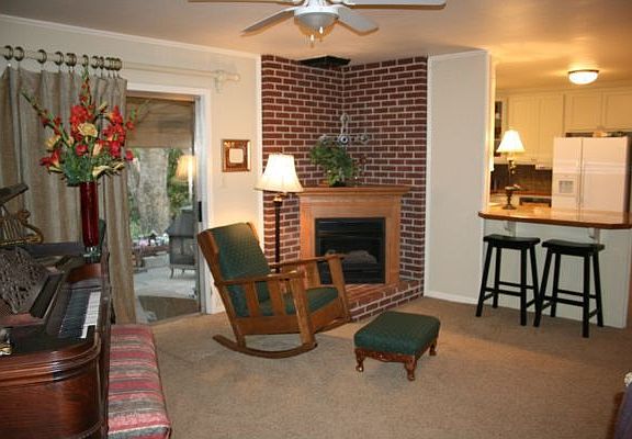 Sitting Area Off of Kitchen