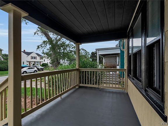 3rd image of 72 Charleston Ave