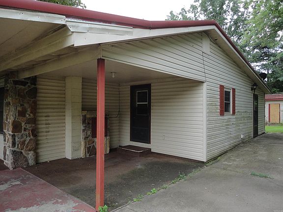 3rd image of 808 Gayler St