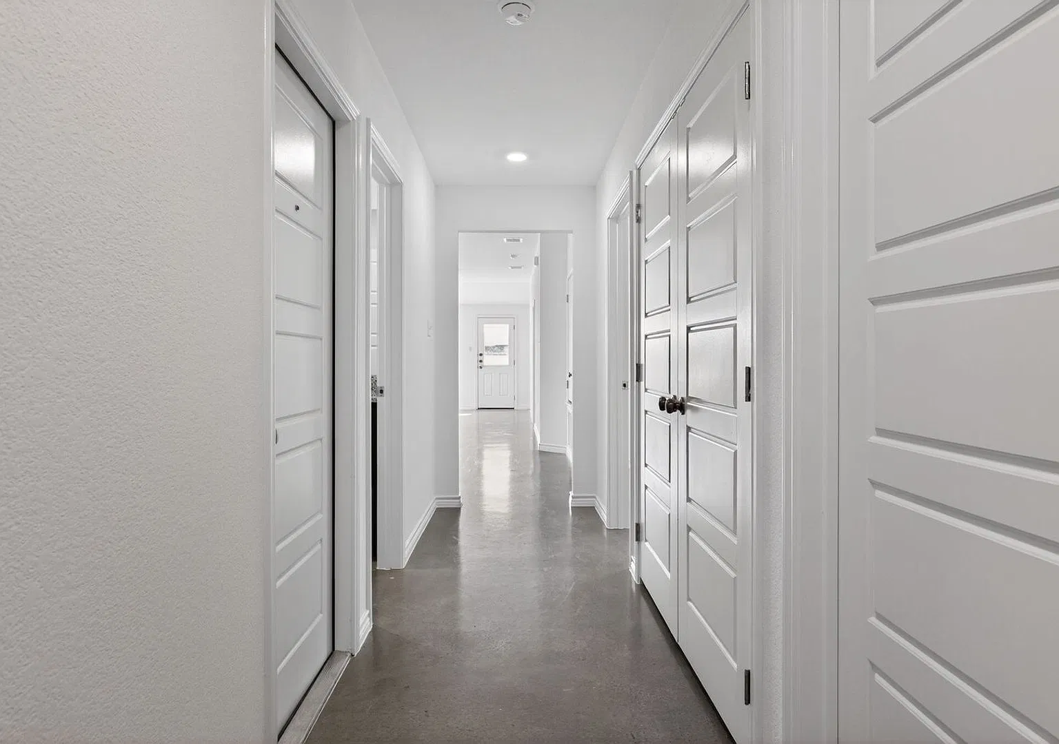 Charming 3BR Duplex in Copperas Cove — Photo 4