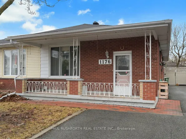 1176 Dorchester Ave, Ottawa, ON K1Z 8E4