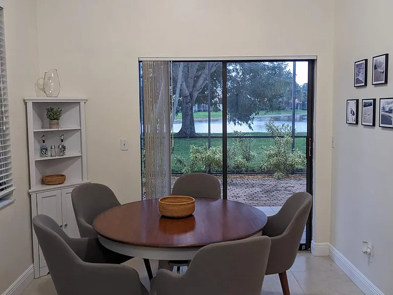 Kitchen nook