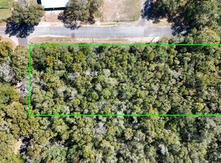 S 20th St, Defuniak Springs, FL 32435