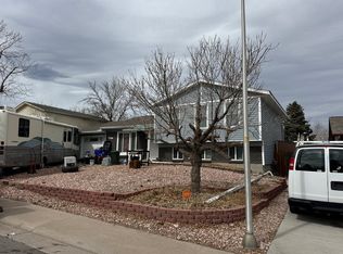 2433 S Memphis Way, Aurora, CO 80013