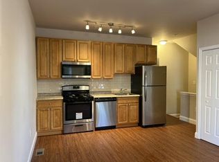 1204 S 46th St #1F, Philadelphia, PA 19143