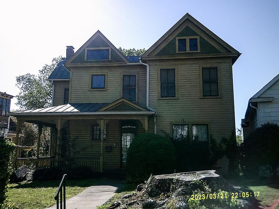 1st image of 931 Green St